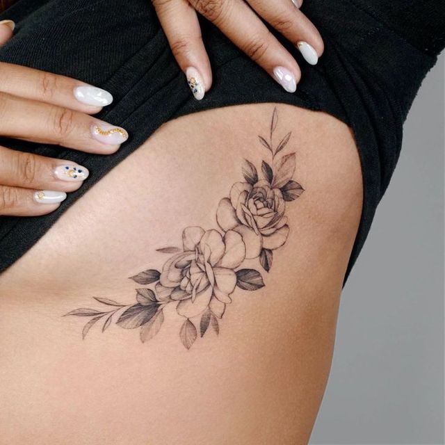 Flower Tattoos Archives - Things&Ink