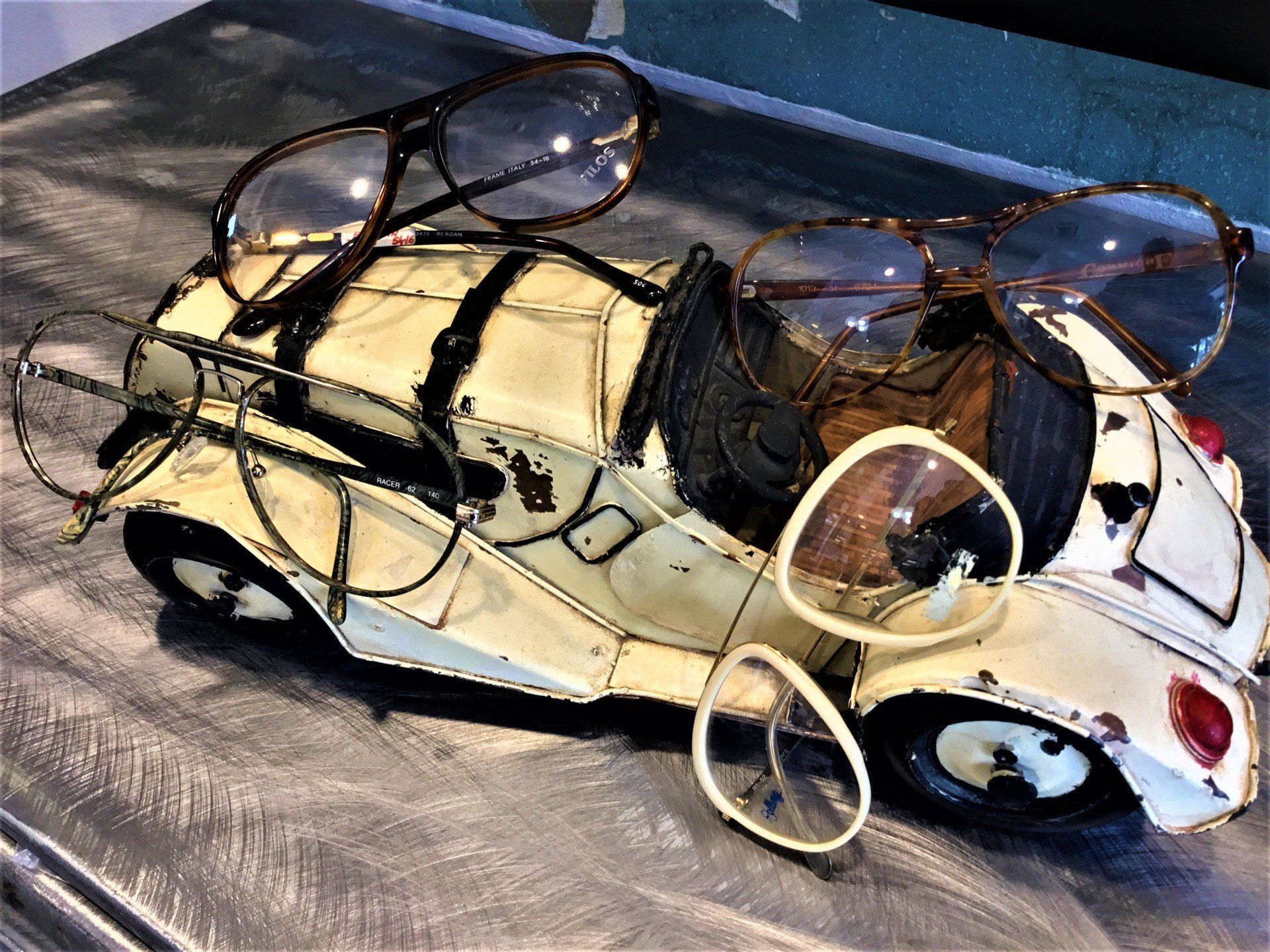 occhiali da vista vintage a goccia