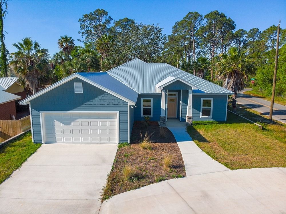 7205 S. Lagoon New Home Build | Panama City Beach, FL | Bay City Builders