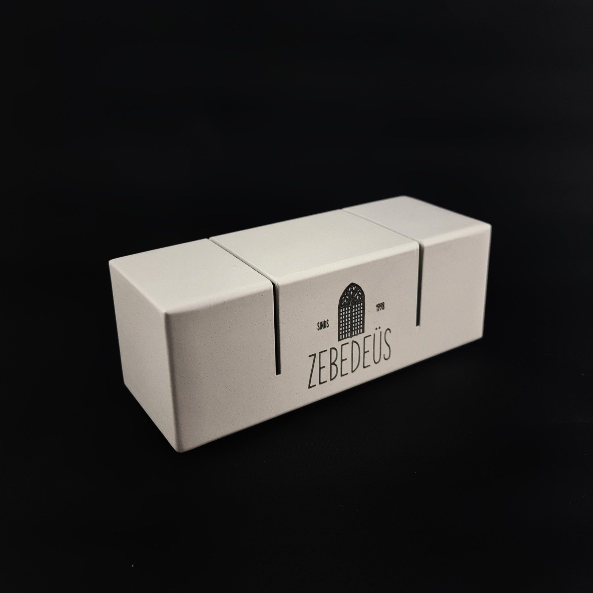 Witte menukaarthouder 
