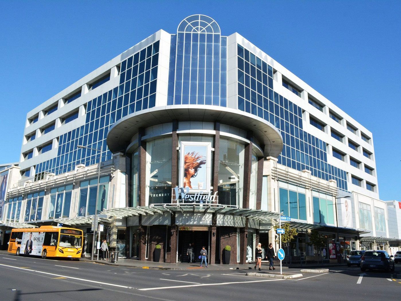 277 Newmarket / Westfield Newmarket