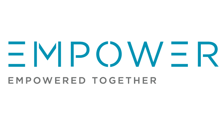 Le logo de Empower Empowered Together est bleu et blanc.