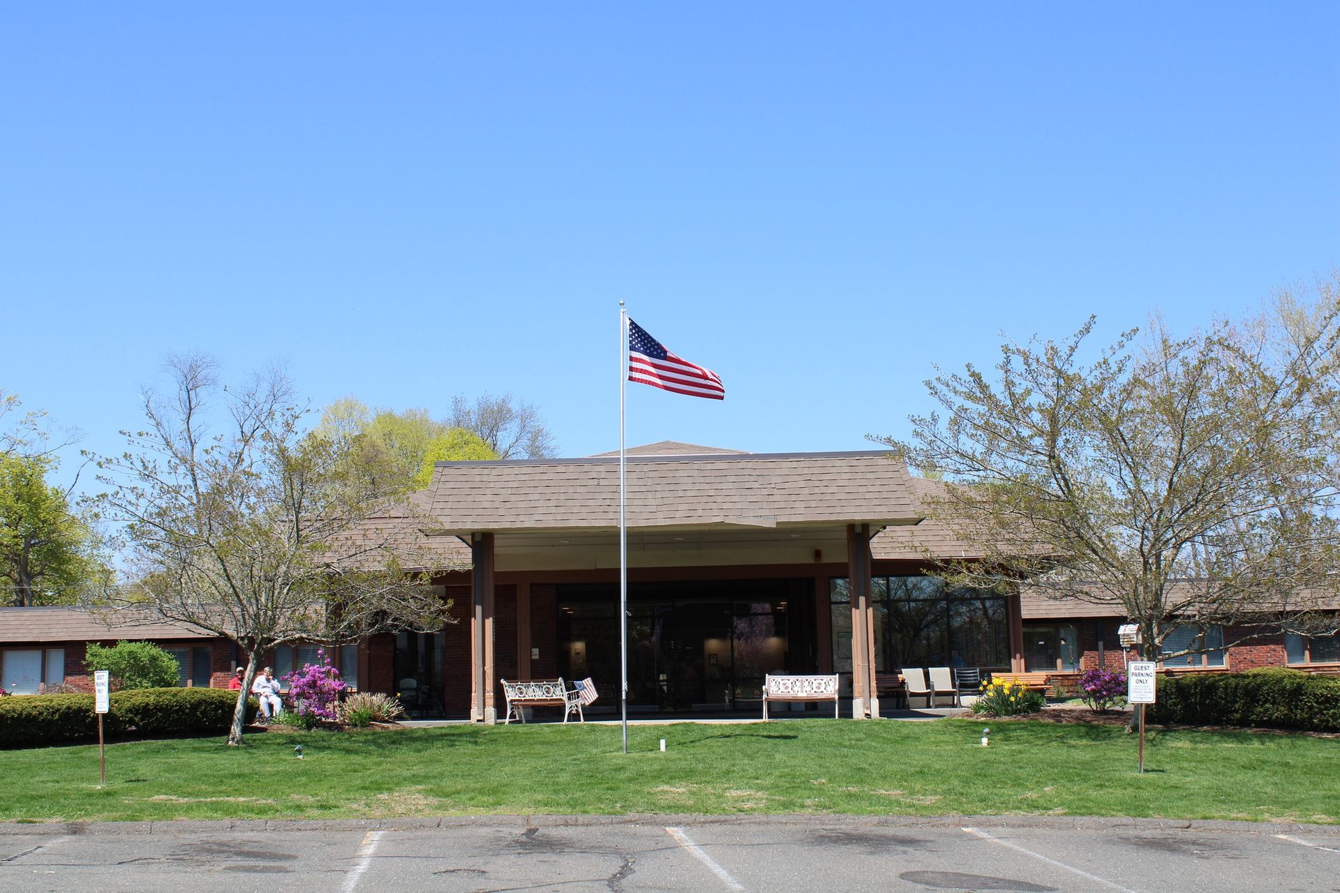 Parkway Pavilion Image 1 | Wachusett Healthcare