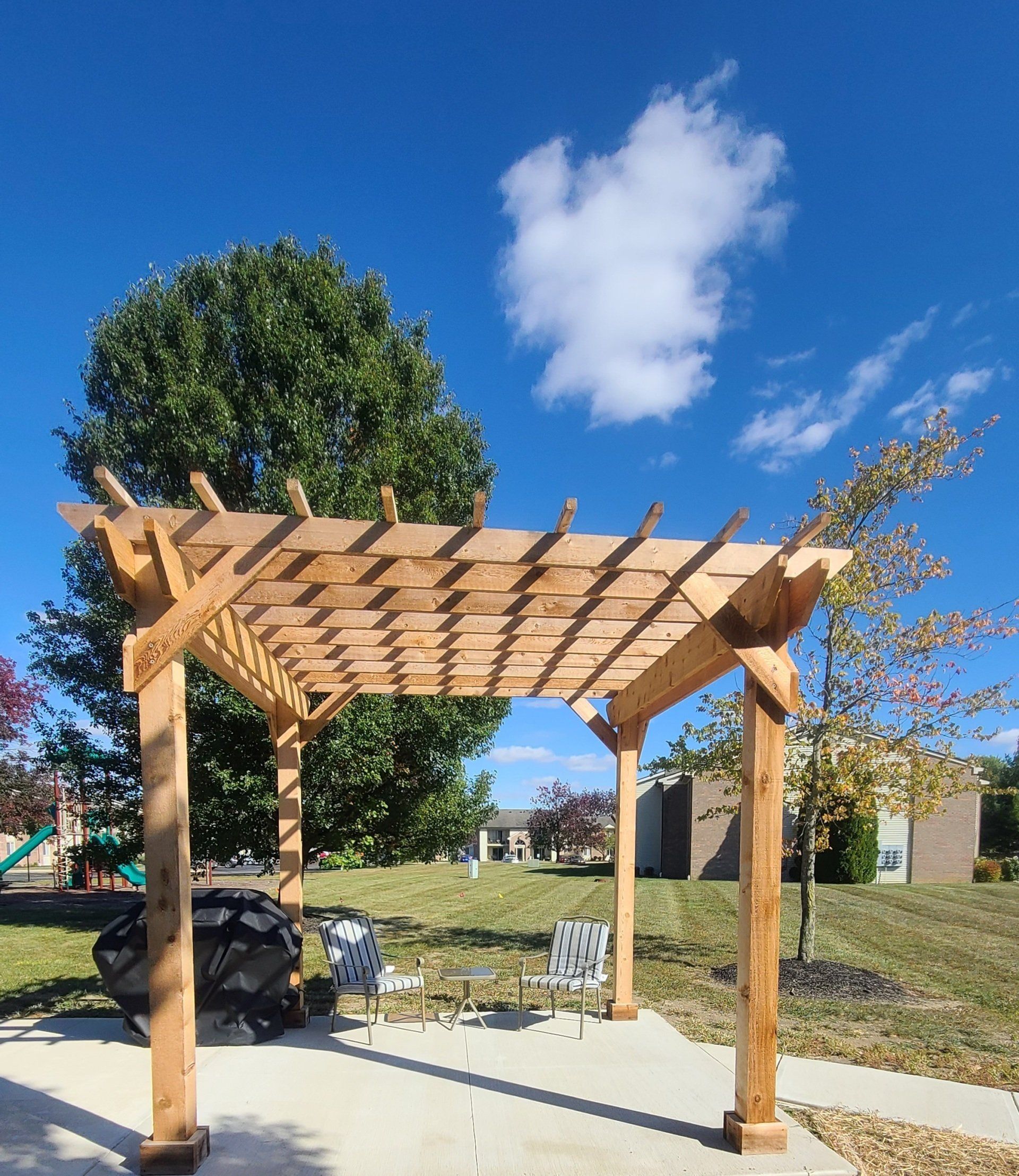 Walnut Manor Apartments Managed by JG² Companies