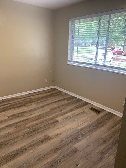 Derbyshire Court Apartments in Lafayette, Indiana photo gallery