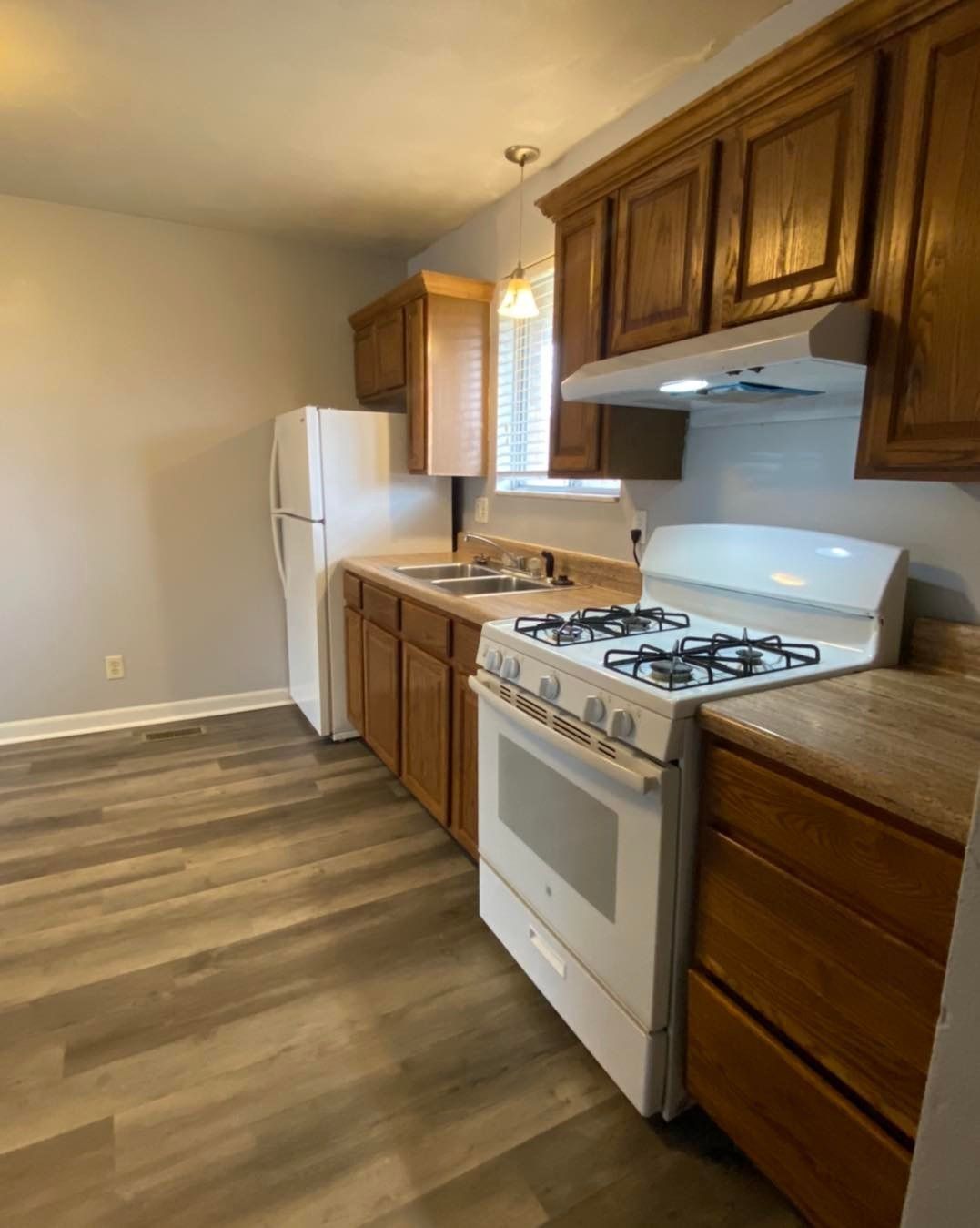 Derbyshire Court Apartments in Lafayette, Indiana photo gallery