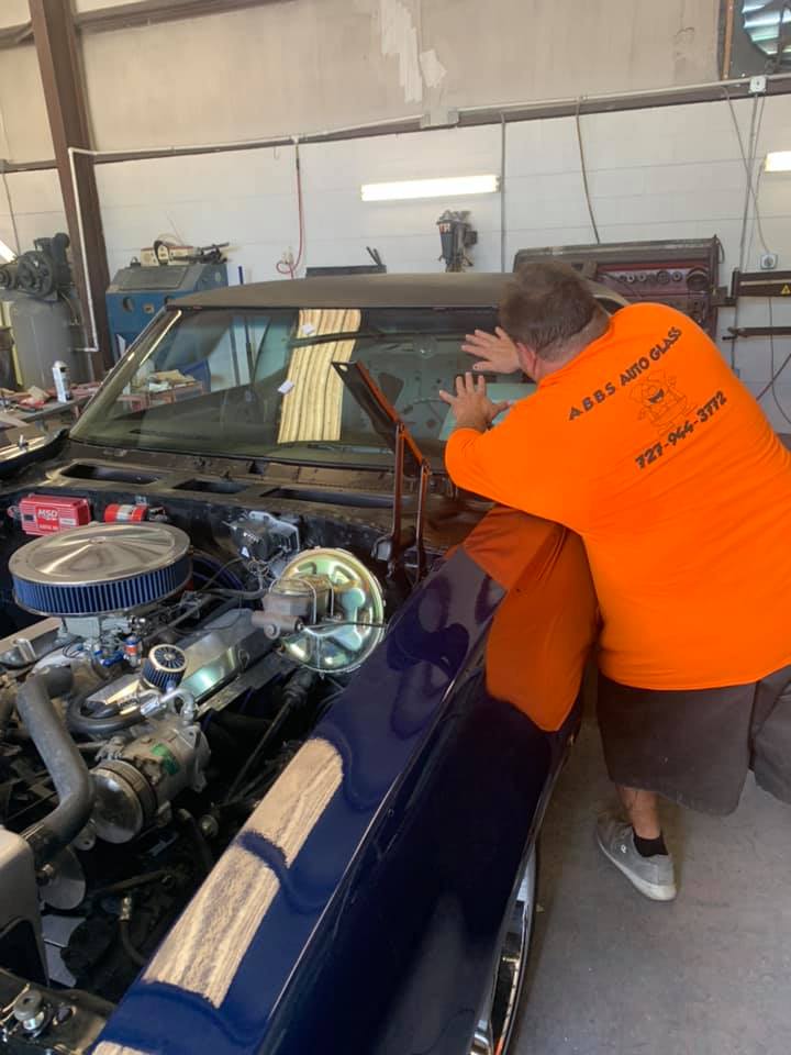 Repairing Windshield — Holiday, FL — Abbs Mobile Auto Glass