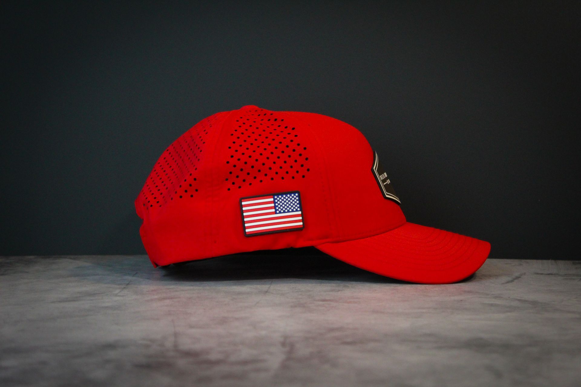 ELITE PERFORMANCE HAT (HELLFIRE RED)