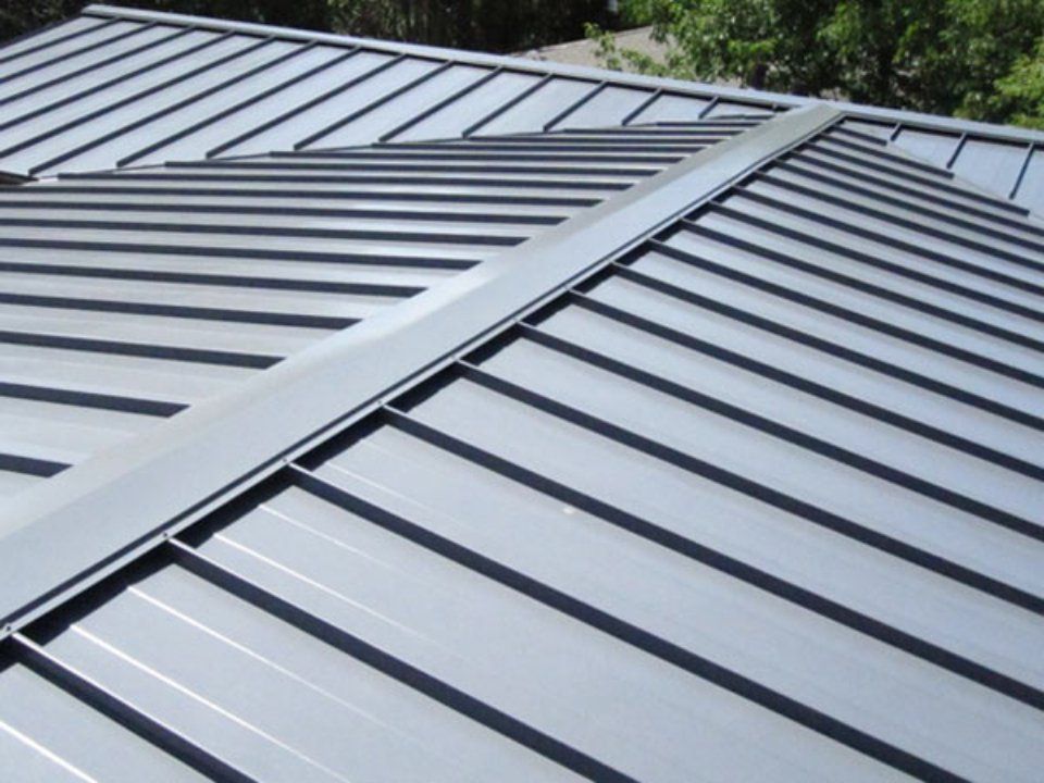 Lavori di lattoneria edile