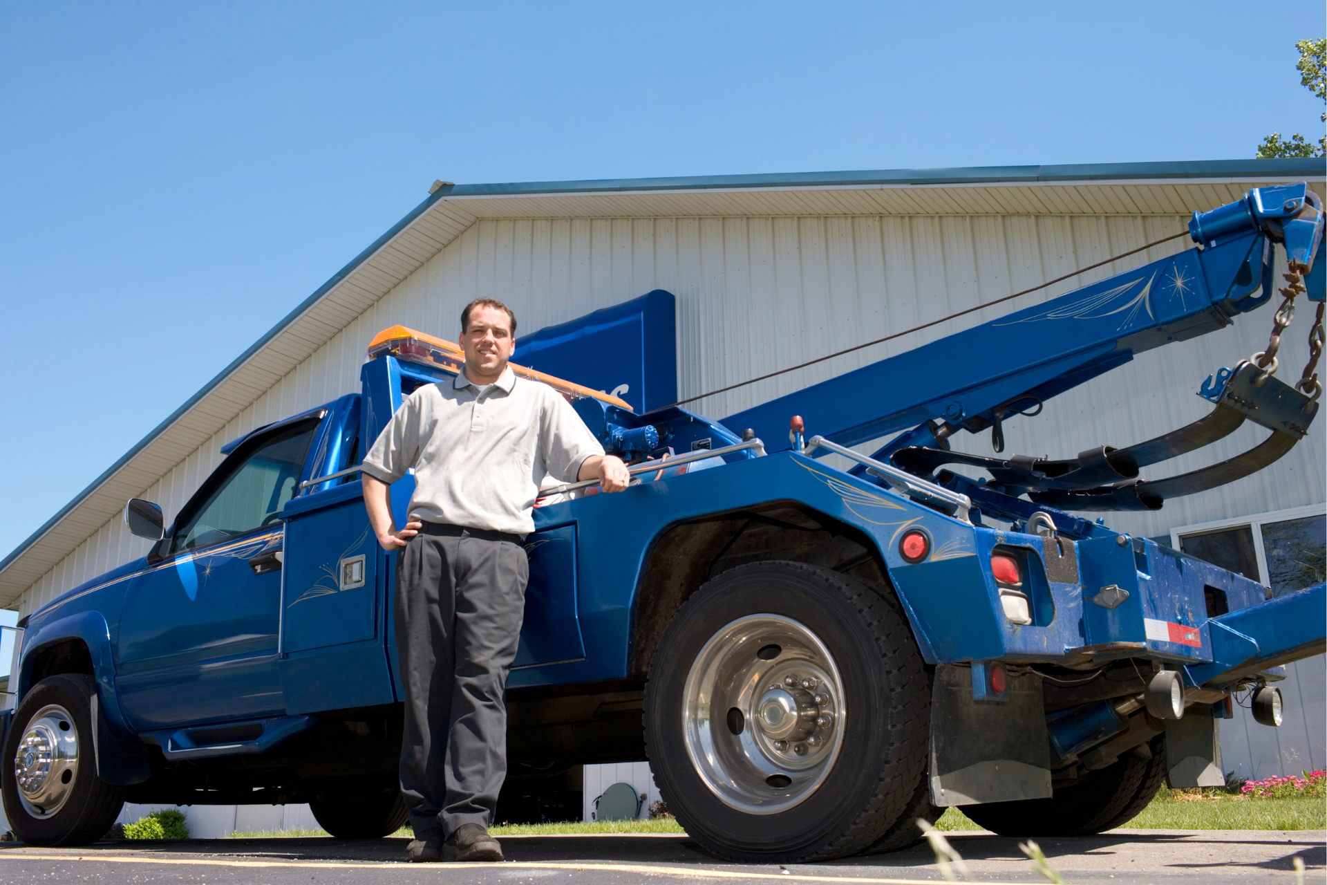 Tow track operator
