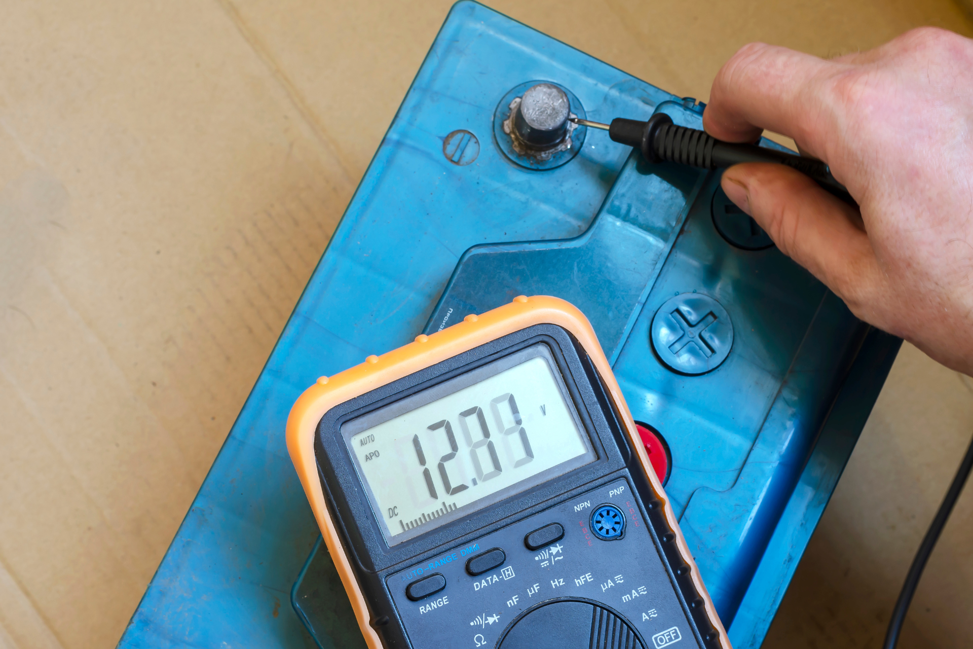 Car Battery Charge Voltage