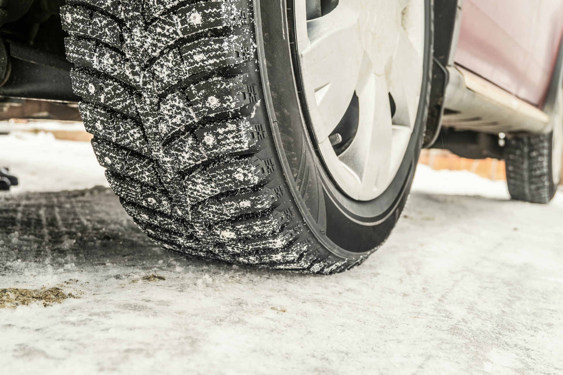 Winter studded tires for snowy road