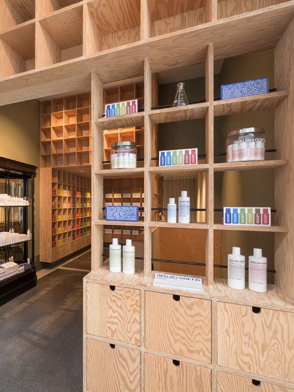 Shop fit out using Doug Fir Ply