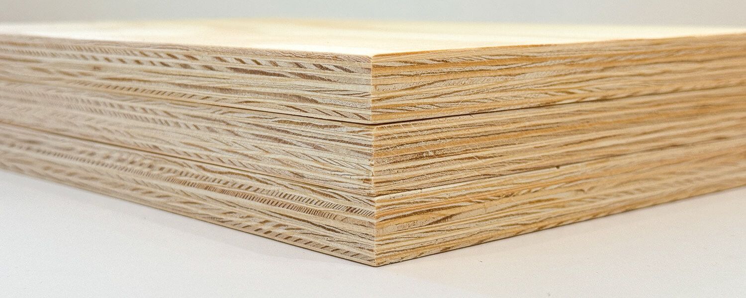 Softwood plywood core board for laminating