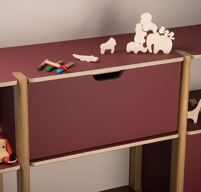 Burgundy Laminated Plywood