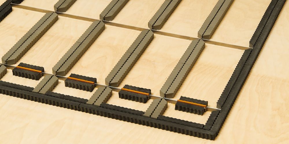 Plywood Cutting Die Board