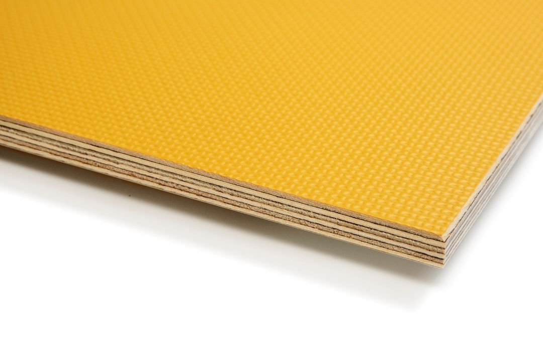 Smooth mesh plywood in yellow
