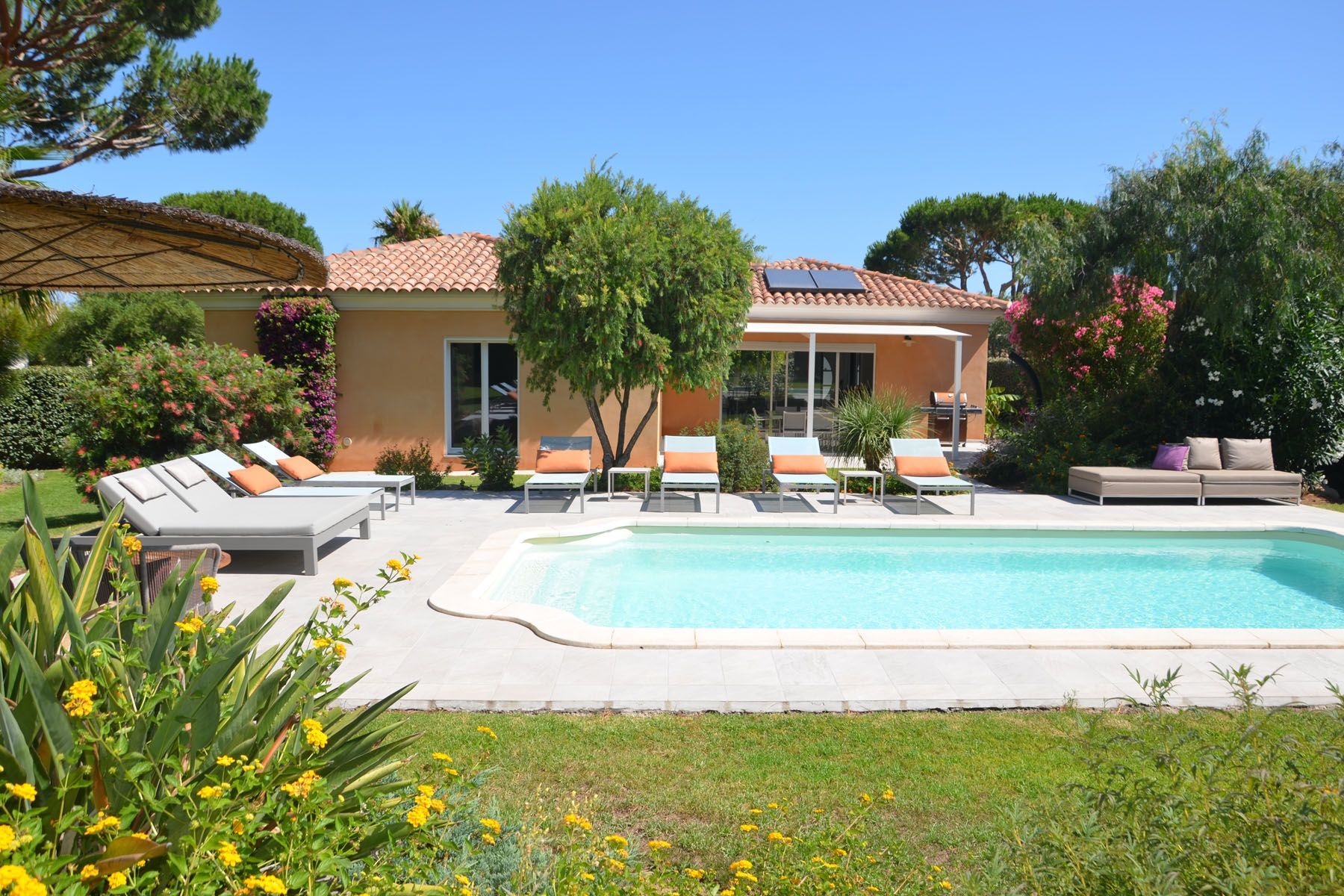 Villas in Corsica