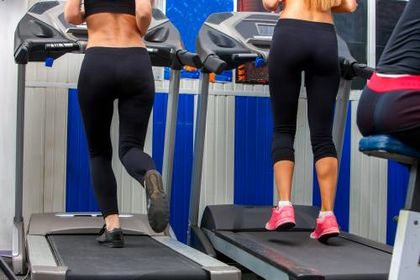 What is a good speed for jogging on a treadmill?