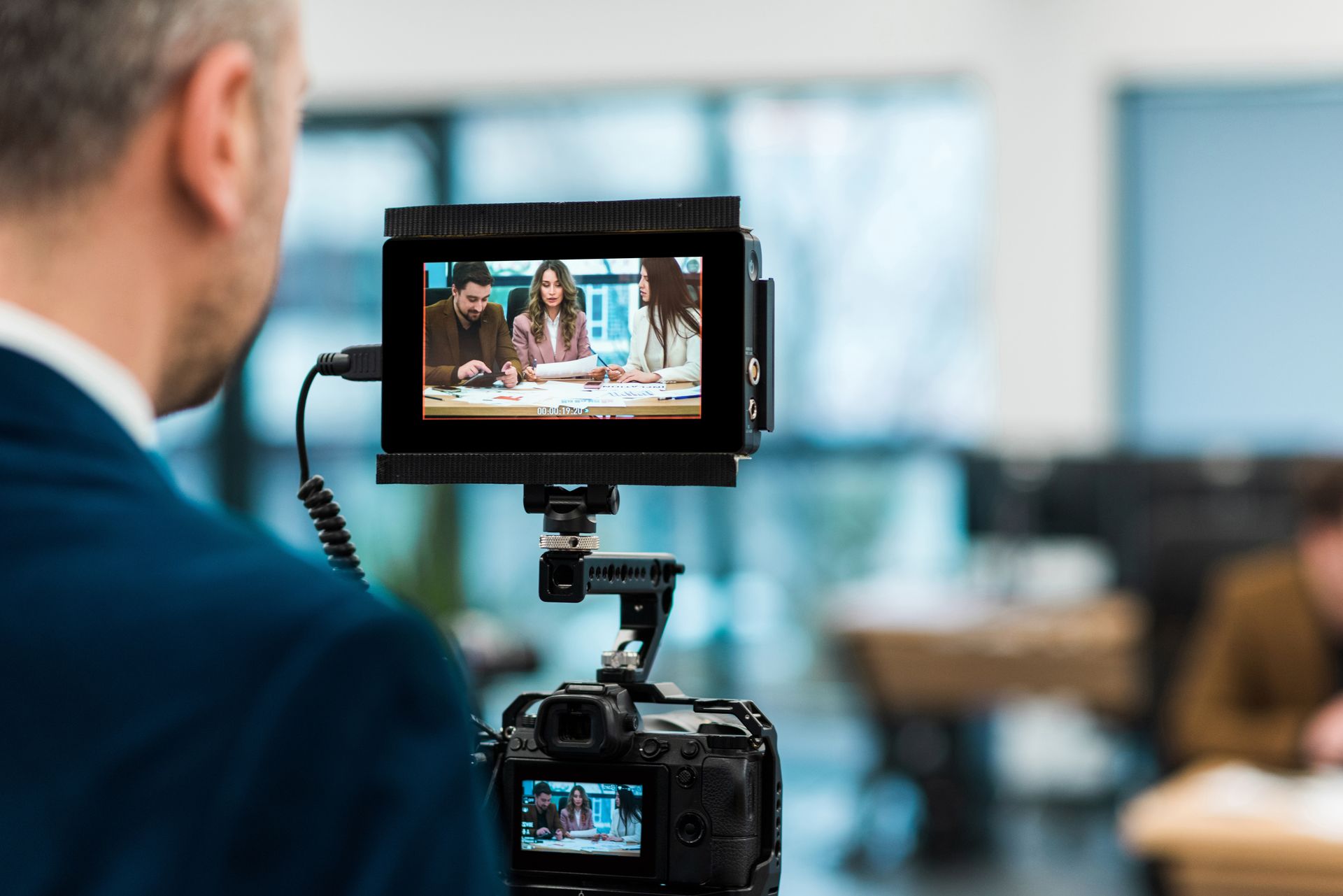 Guide To Building a Corporate Video Studio