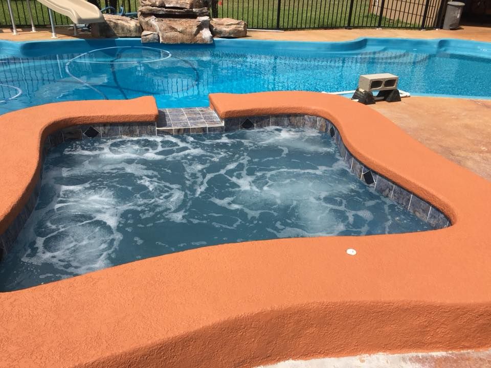 New Pool in Backyard — Agua Dulce, TX — Paradise Pools