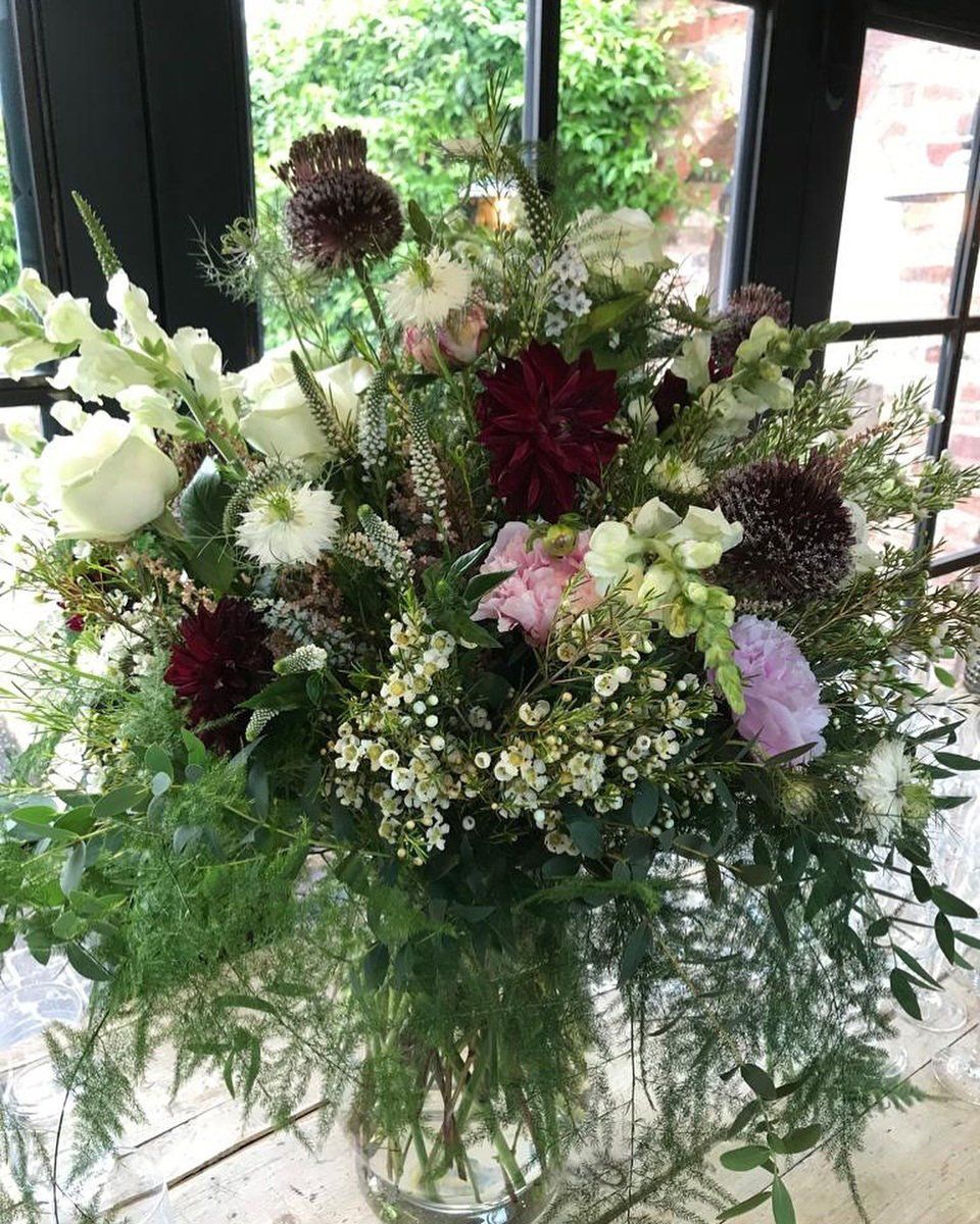 Cheltenham florist weddings, events, sympathy & same day flower delivery.