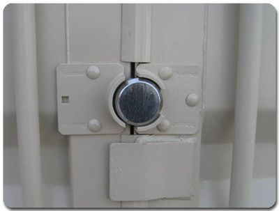 Shackleless Round Lock For Container Door — Storage Containers in Kansas City, MO