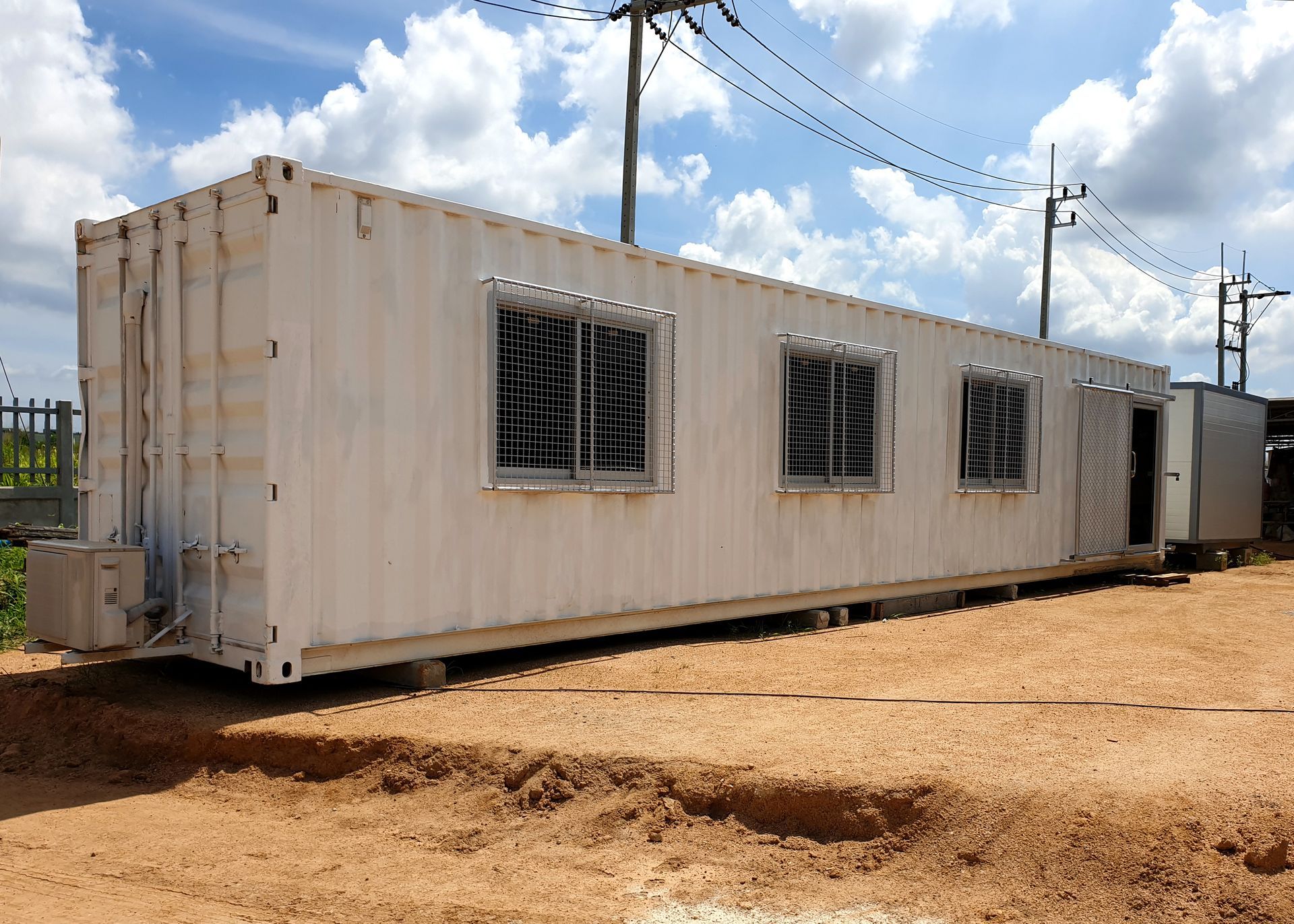 Mobile office buildings or container site office for construction site. Mobile office buildings or container site office for construction site.