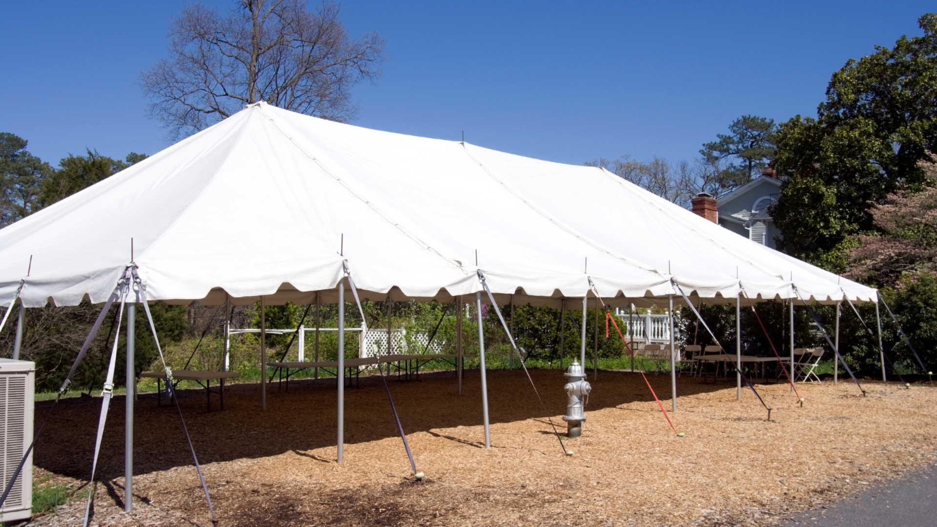 Alquiler de carpas para fiestas y conciertos