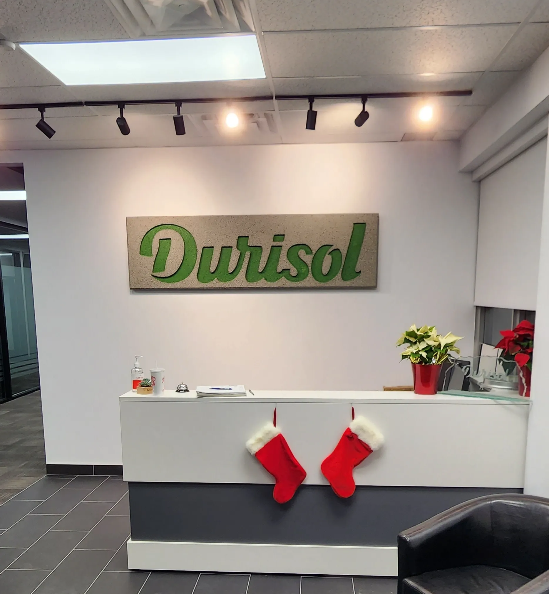 Hamilton’s Trusted Commercial Painters; Image of commercial business getting painted by Peninsula Painting