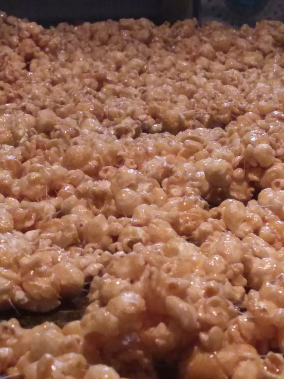 Caramel popcorn