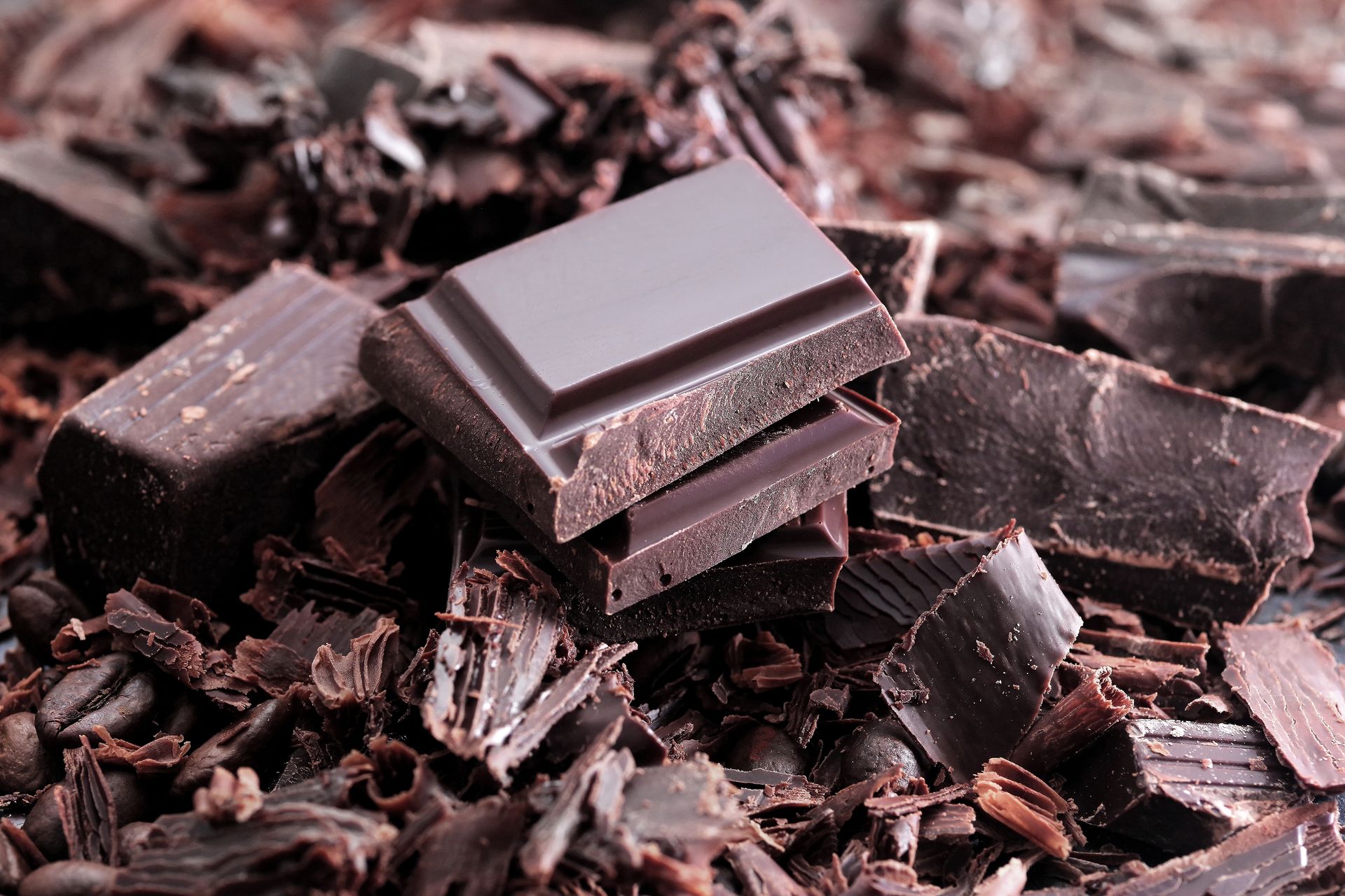 Dark chocolate pieces