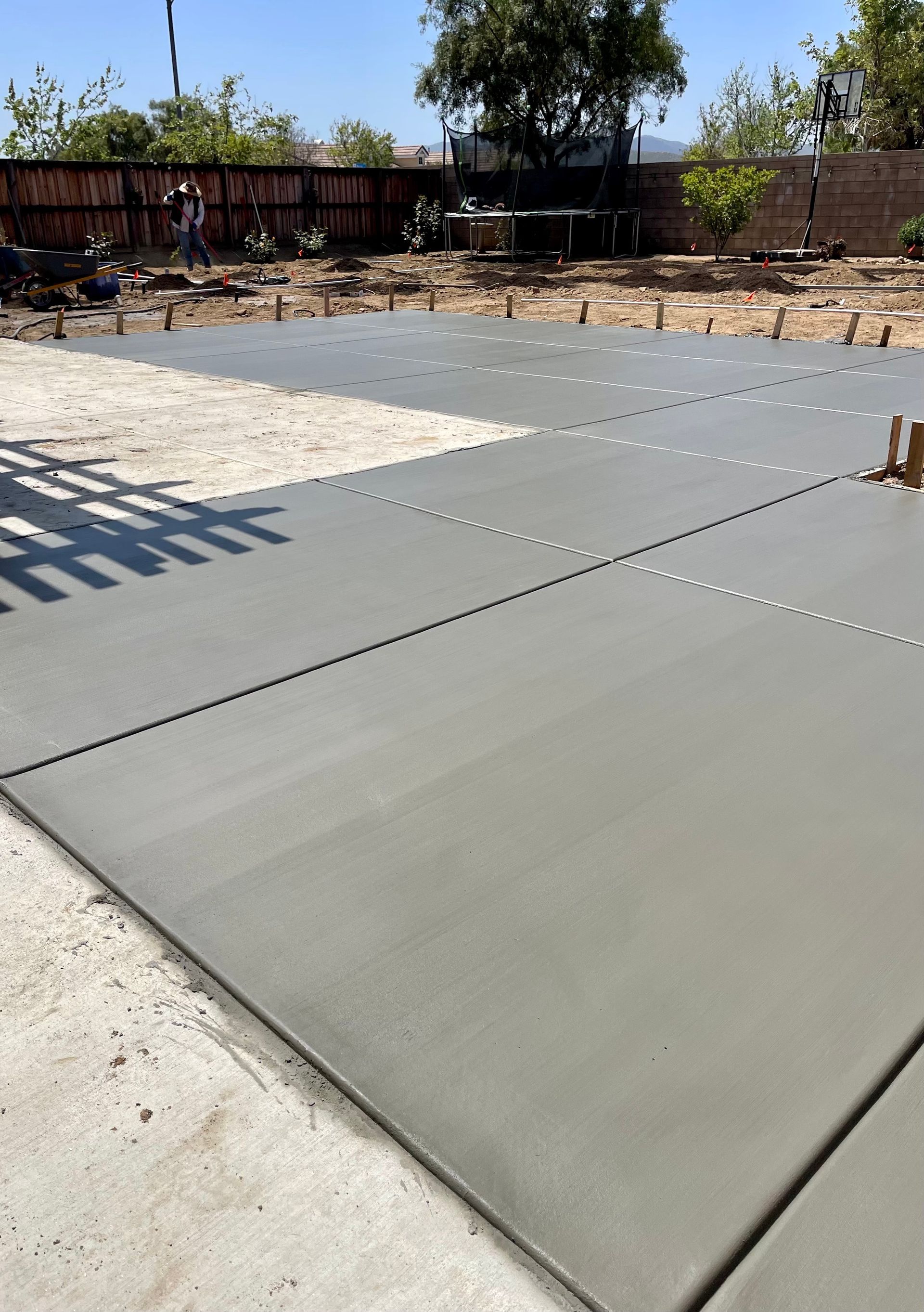 Backyard Concrete Paving & Landscape Design in Hemet, CA