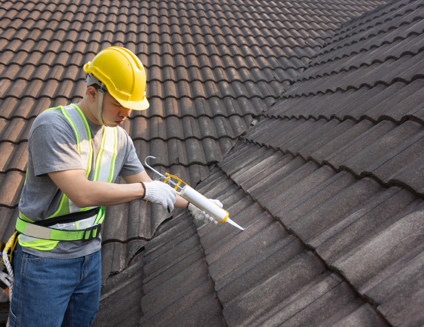 Acrylic sealants for roofs