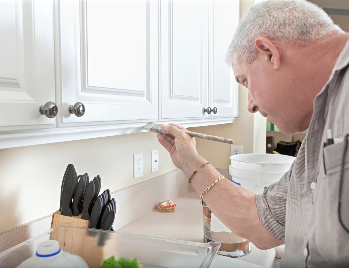 painting a kitchen