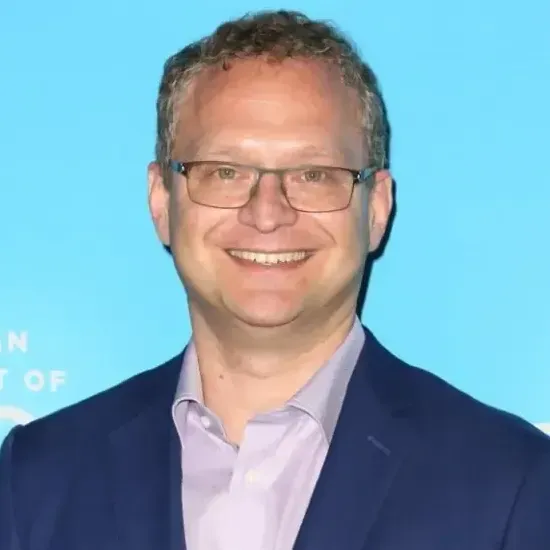 Headshot of David Javerbaum