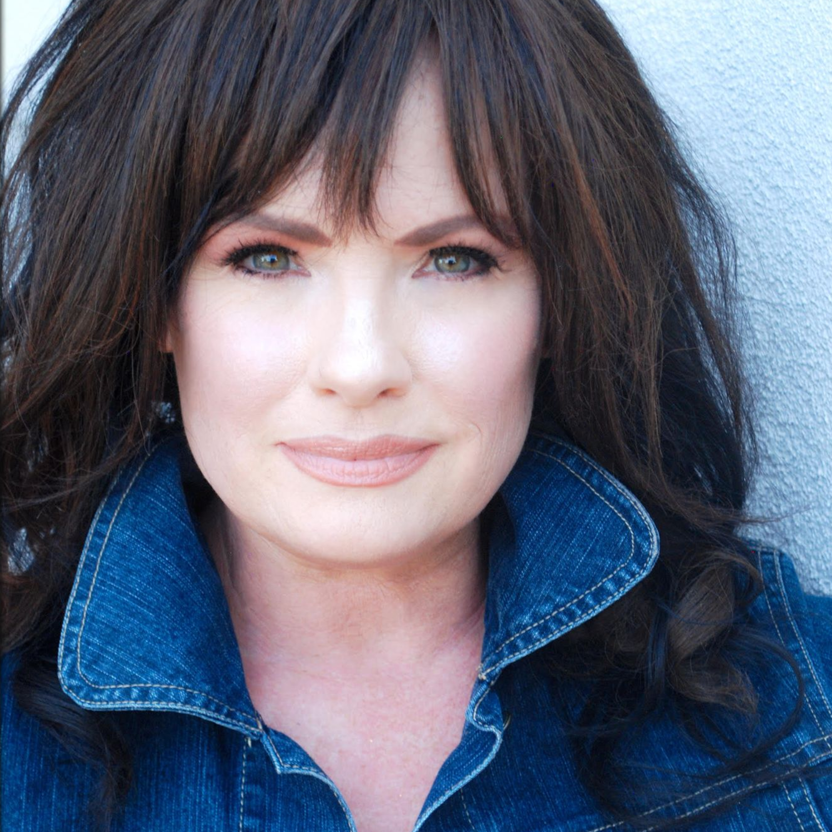 Headshot of Eileen Bowman