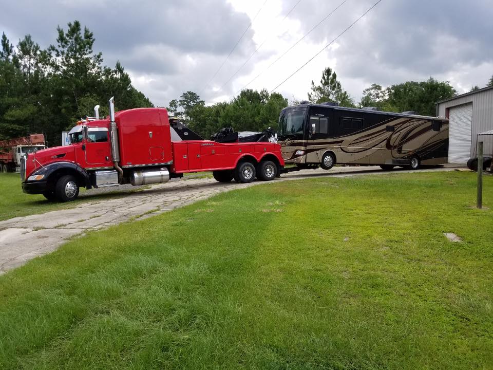 Towing Bus — Valdosta, GA — GT’s Wrecker Service