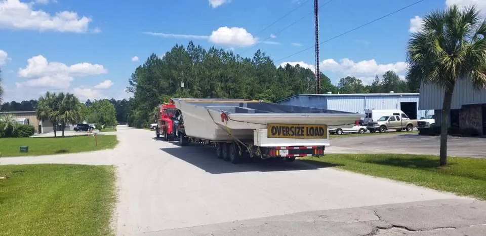 Oversize Load Truck — Valdosta, GA — GT’s Wrecker Service
