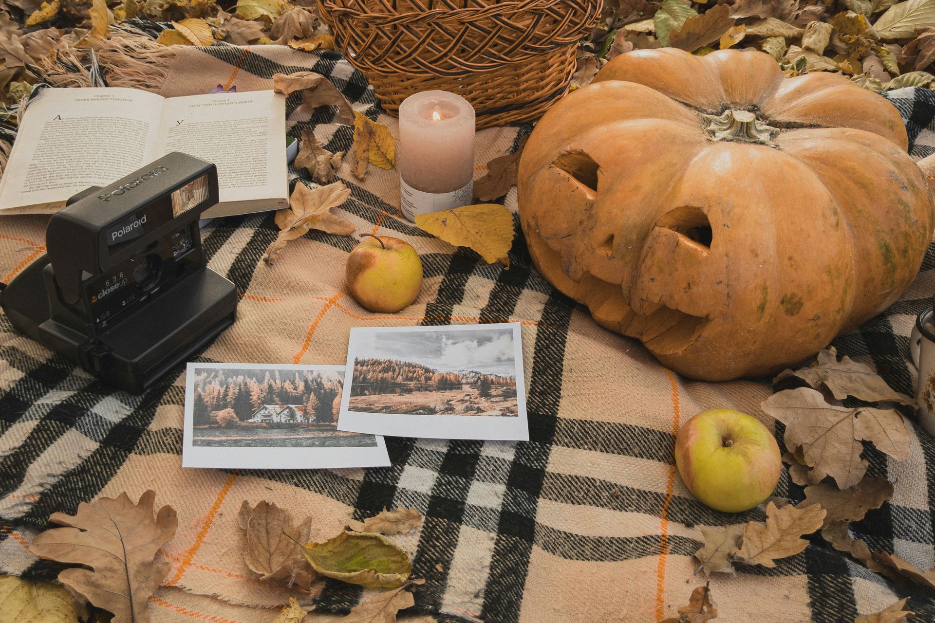 holiday client communication for photographers
