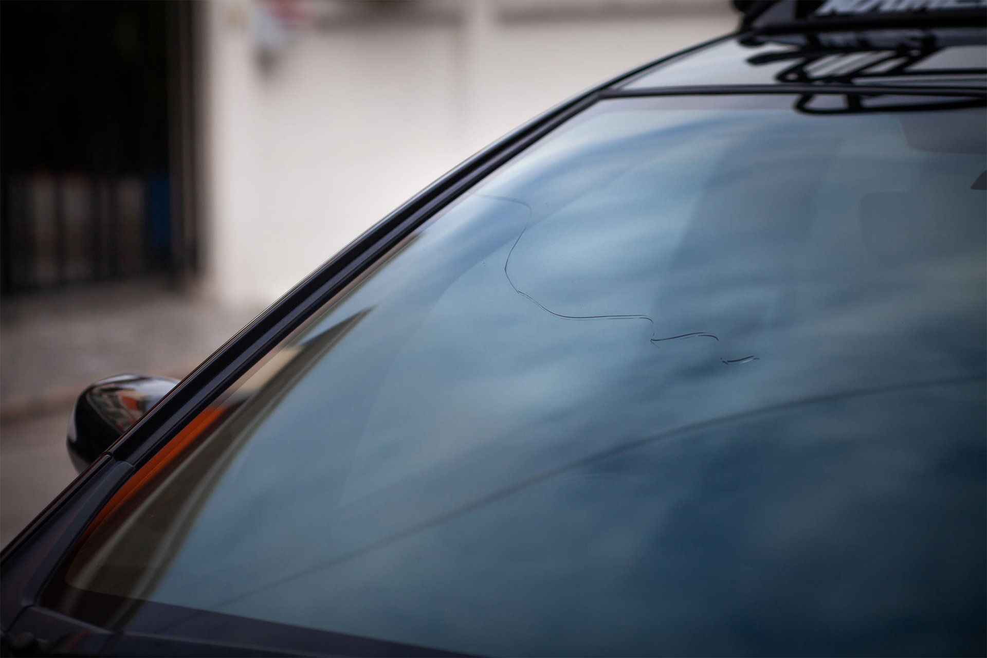 Cracked Windshield — Pinellas Park, FL — All-Pro Glass Inc