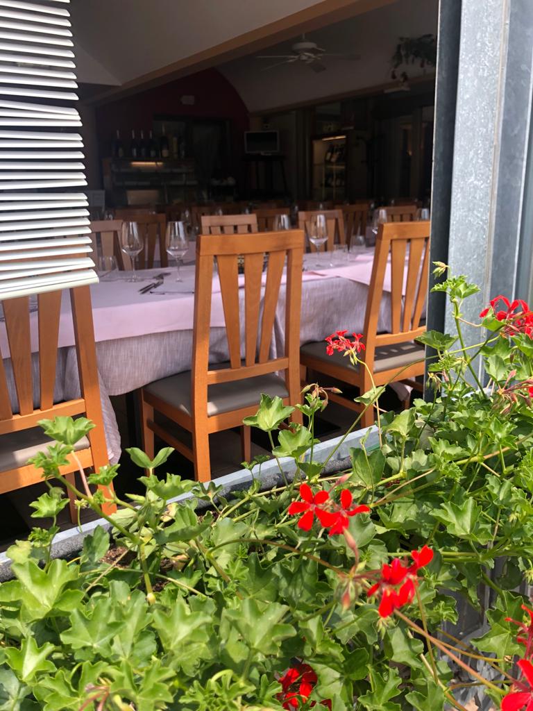 Ristorante pizzeria con dehor