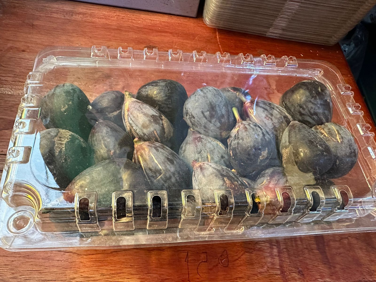 FRESAS DEL BAJIO HERNANDEZ - HIGOS