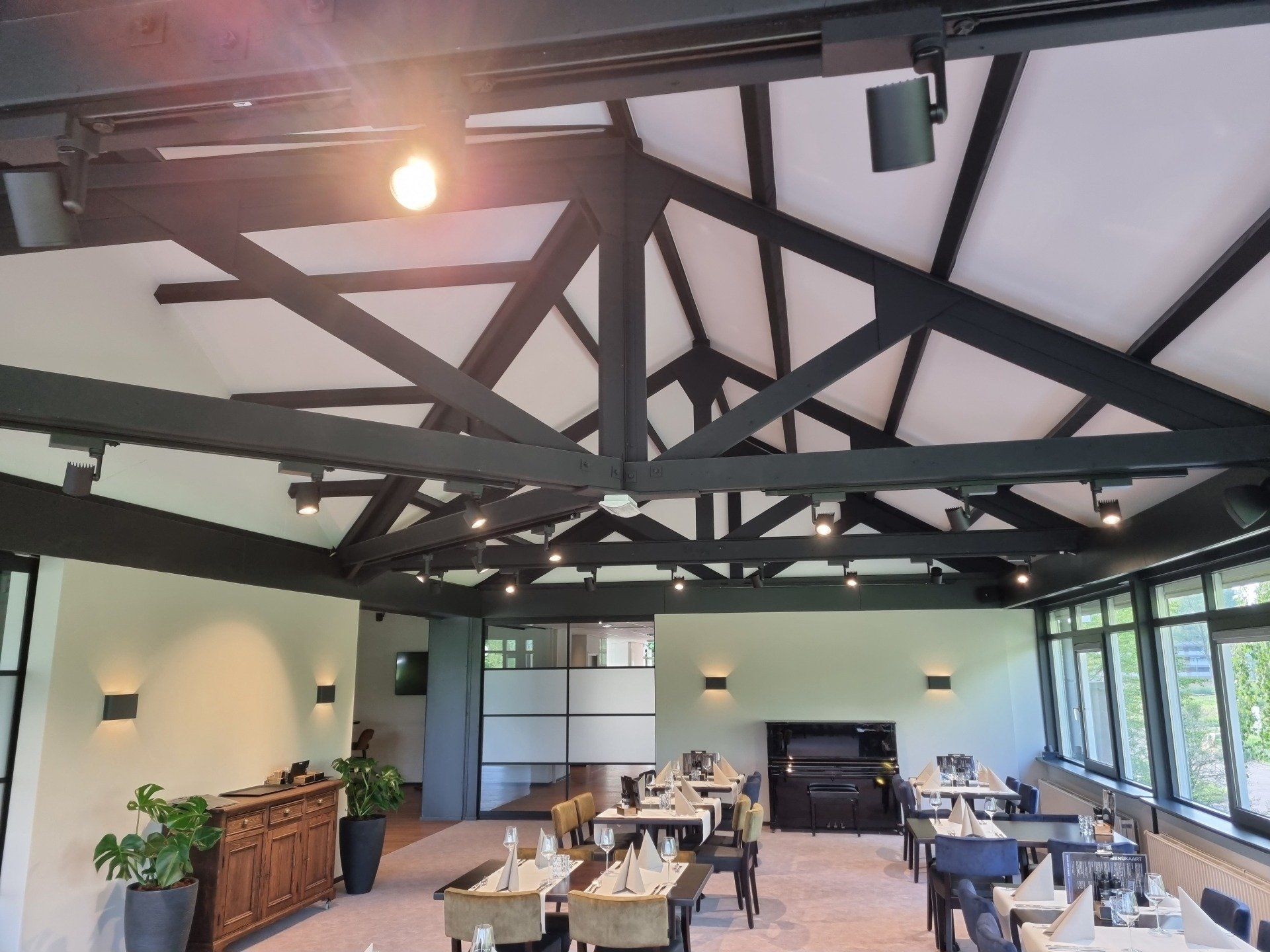 akoestisch plafond Golfclub Capelle