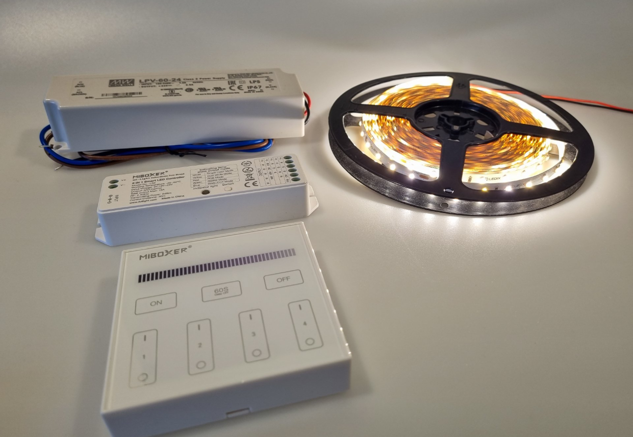 enkele kleur LED-strip met toebehoor