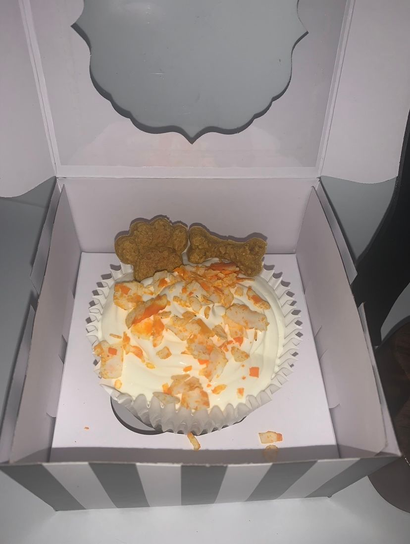 Jumbo Pup Cakes / Special Order