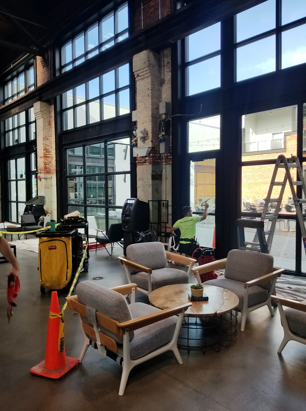 commercial window tint installation Tampa