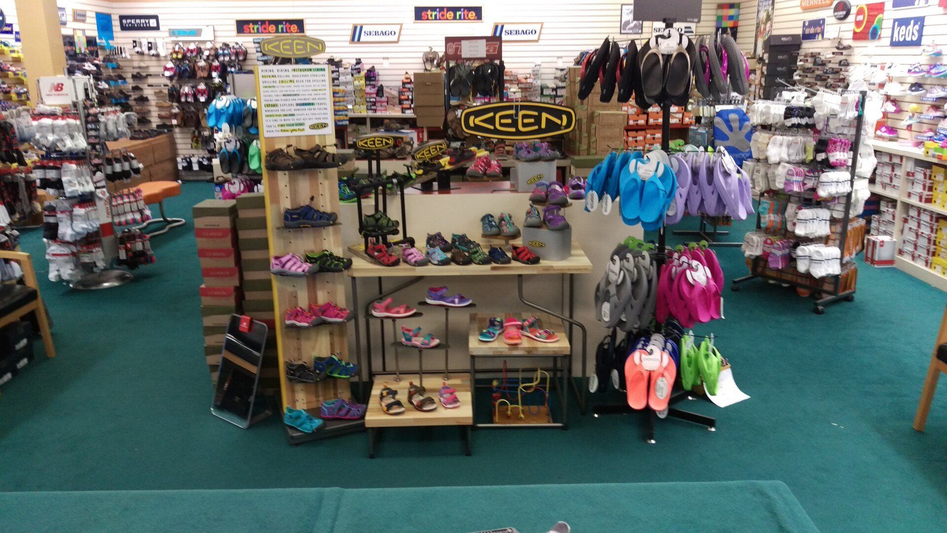 Shoe store inventory — Naples, FL — Snyderman's Shoes of Naples