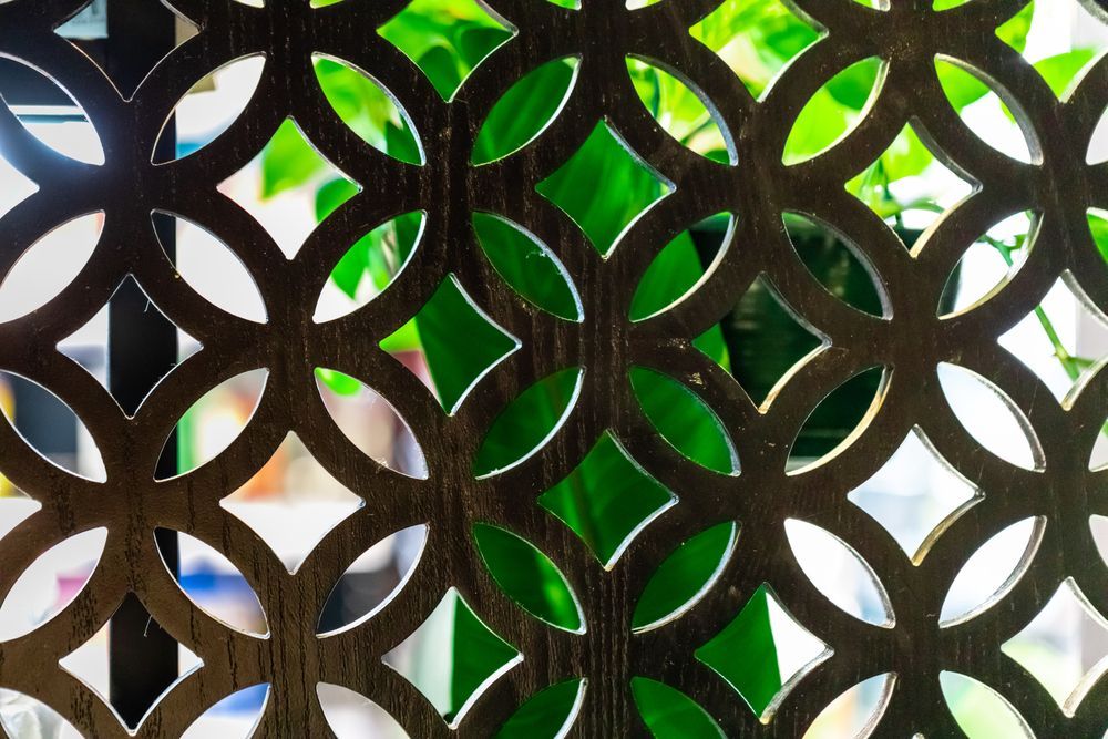 A Dark Wood Screen  — A Betta Fence 'N' Yard In Lake Cathie, NSW