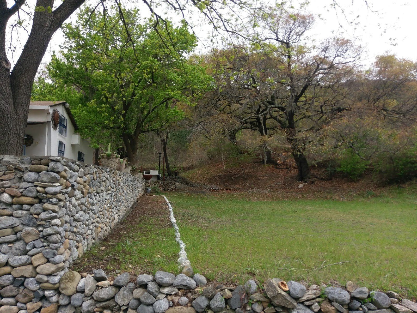 Cabañas en renta cienega de gonzalez municipio de santiago rincon del lobo.